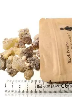 Black Hojari Schwarzer Oman Weihrauch | 50g - 100g
